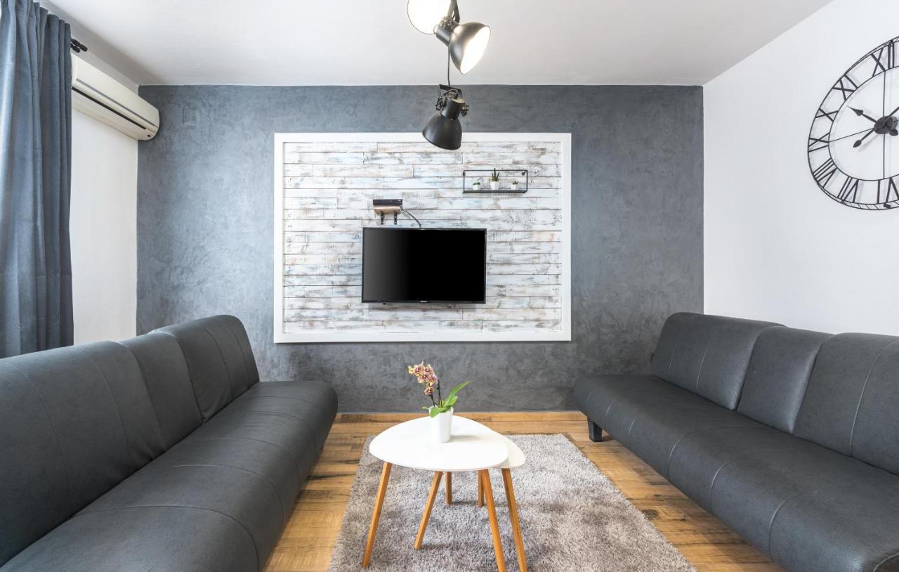 Apartments Ariana Umag Exterior foto
